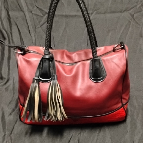 penny,♥️kenny Handbags - Braided-Handle Red Shoulder Bag with Black Trim and Tassel Accents